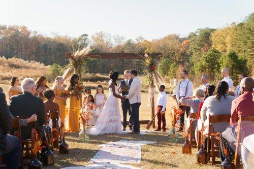 mobile - carousel-hero-element image-0